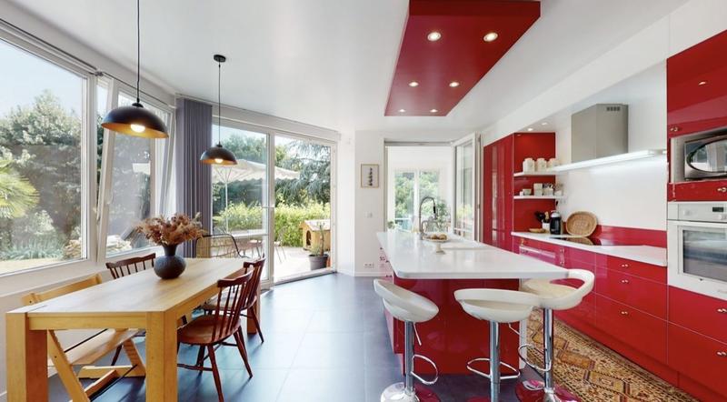 Maison ancienne - 233 m² - 7 pièces