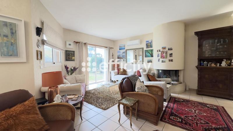 Villa - 144 m² - 5 pièces