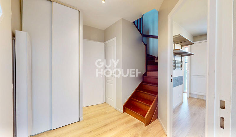 Maison - 105 m² - 5 pièces