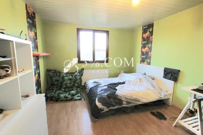 Maison - 209 m² - 6 pièces