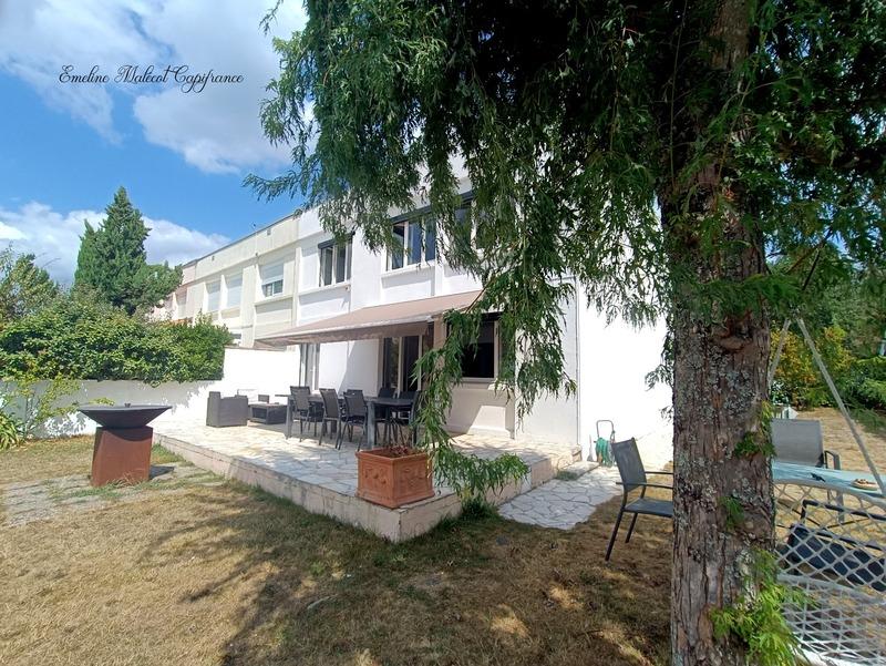 Maison - 108 m² - 6 pièces
