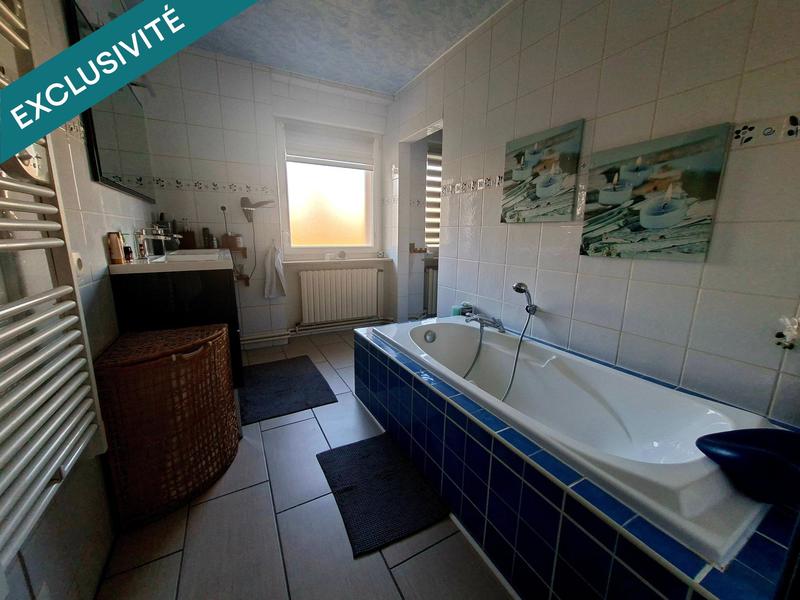 Maison - 200 m² - 7 pièces