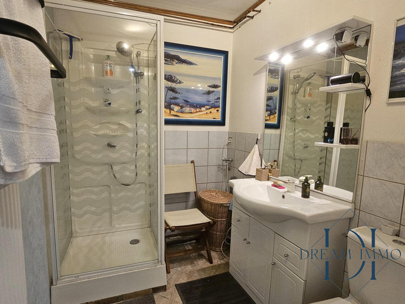 Maison - 187 m² - 7 pièces