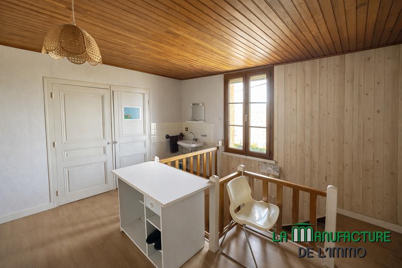 Maison - 122 m² - 4 pièces