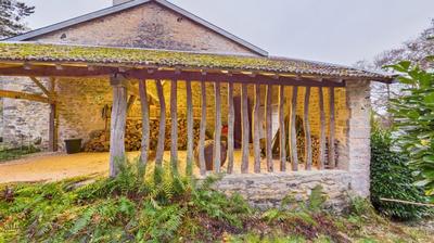 Demeure - 168 m² - 6 pièces