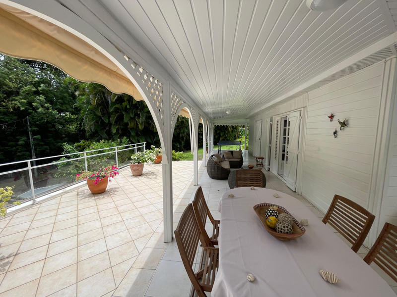 Maison - 285 m² - 5 pièces