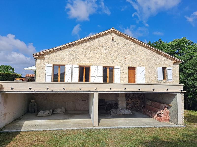 Maison - 175 m² - 5 pièces