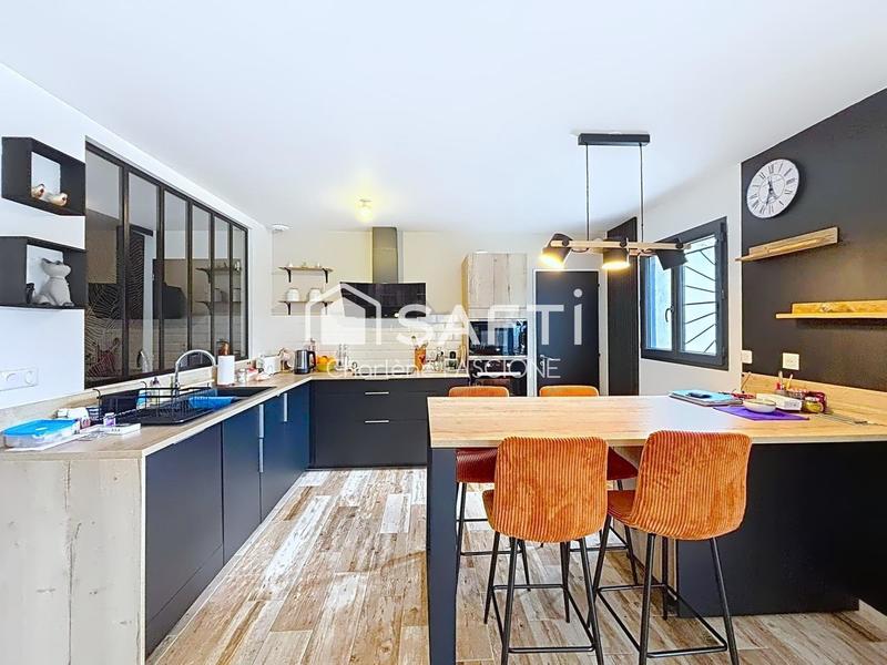 Maison - 94 m² - 4 pièces