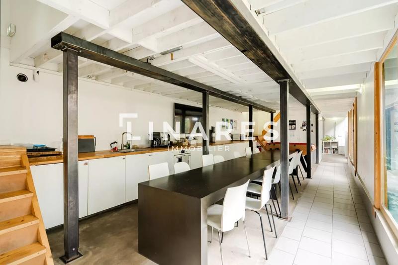 Appartement - 350 m² - 8 pièces