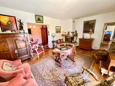 Maison - 160 m² - 7 pièces