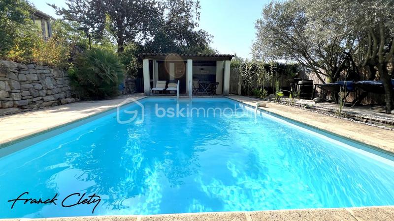 Maison traditionnelle - 115 m² - 4 pièces