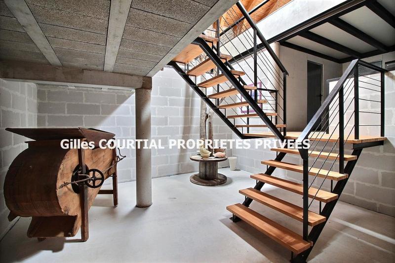 Corps de ferme - 240 m² - 7 pièces