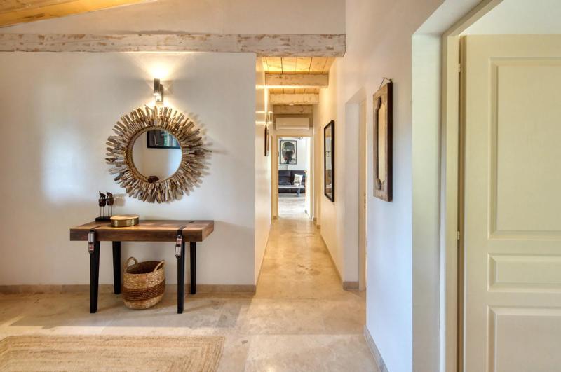 Maison de domaine équestre - 524 m² - 9 pièces