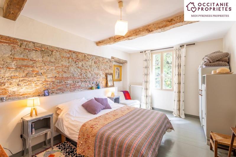 Maison de maîtres - 900 m² - 26 pièces