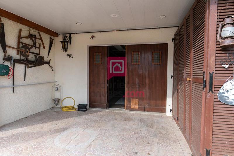 Maison - 88 m² - 5 pièces