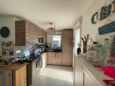 Maison - 93 m² - 5 pièces