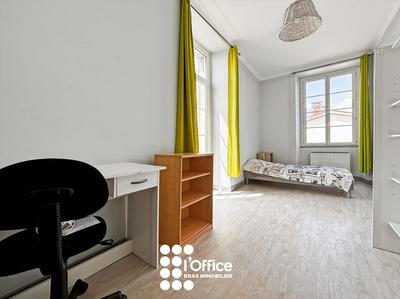 Maison de maîtres - 261 m² - 7 pièces