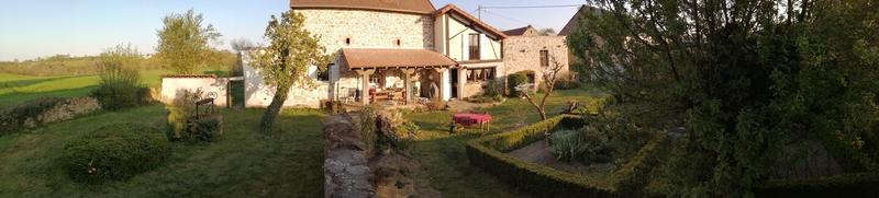 Maison - 147 m² - 10 pièces