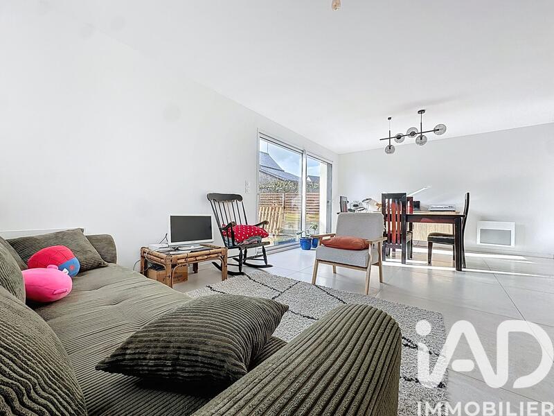 Maison - 84 m² - 4 pièces