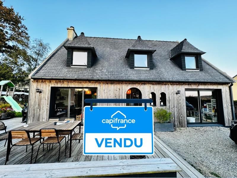 Maison - 135 m² - 7 pièces