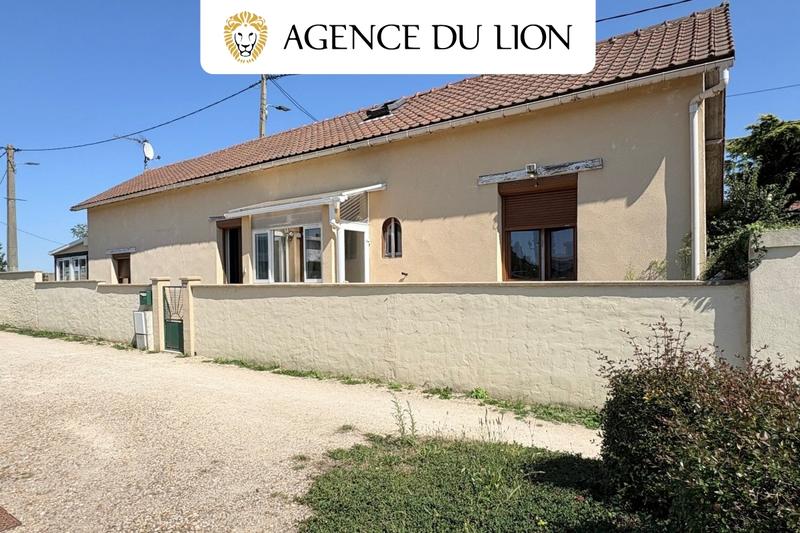 Maison - 102 m² - 4 pièces