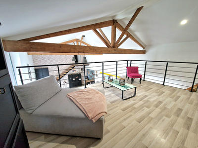 Maison - 311 m² - 7 pièces