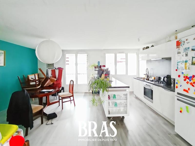 Appartement - 86 m² - 4 pièces