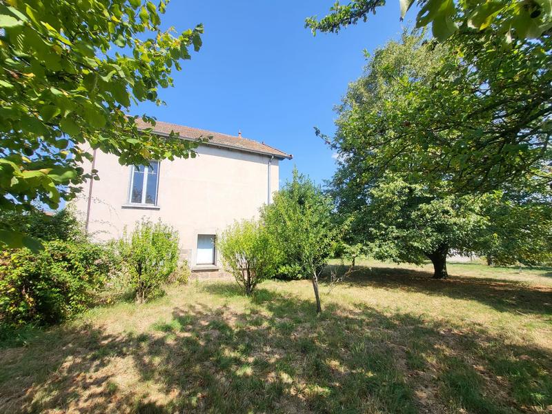 Villa - 107 m² - 6 pièces