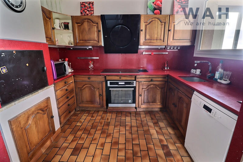 Villa - 364 m² - 9 pièces