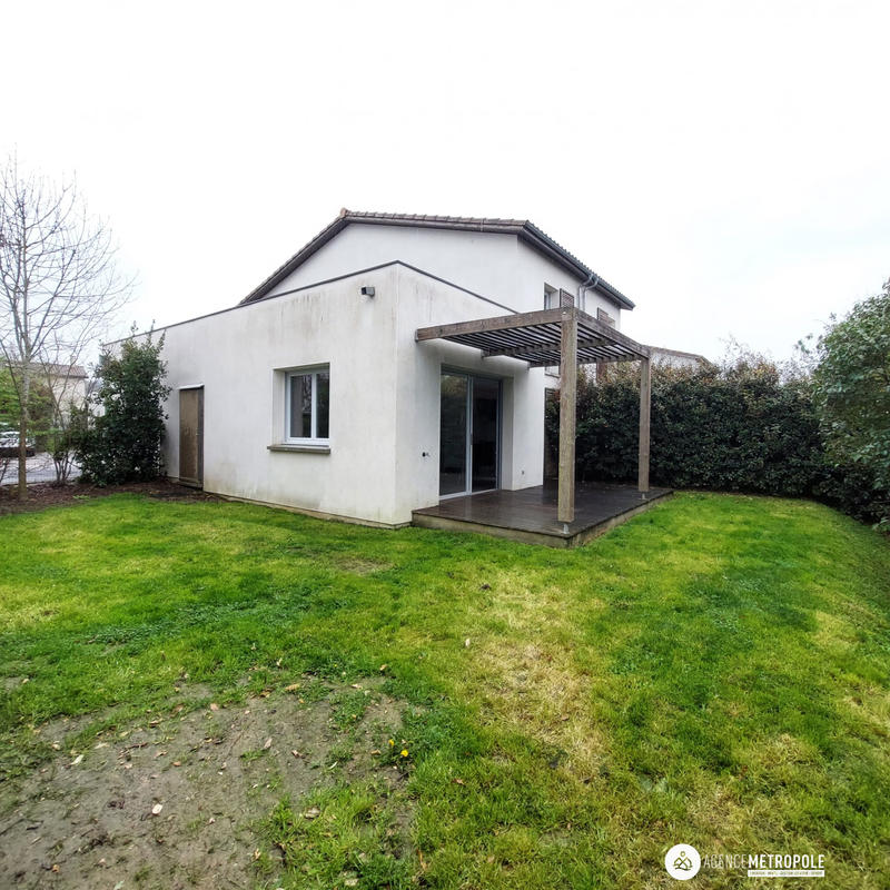 Villa - 93 m² - 4 pièces