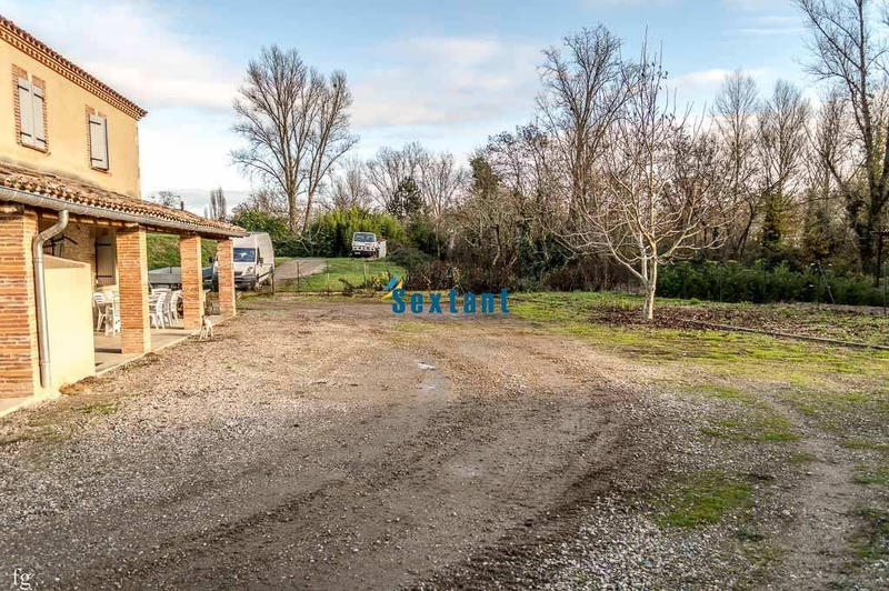 Immeuble - 392 m² - 15 pièces