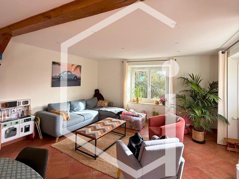 Propriété - 290 m² - 18 pièces