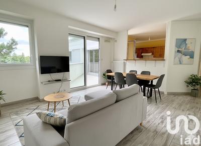 Appartement - 80 m² - 4 pièces