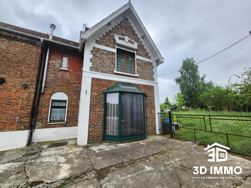 Maison - 210 m² - 6 pièces