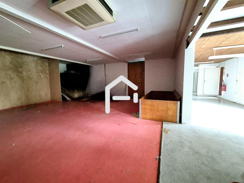 Maison de maîtres - 299 m² - 7 pièces