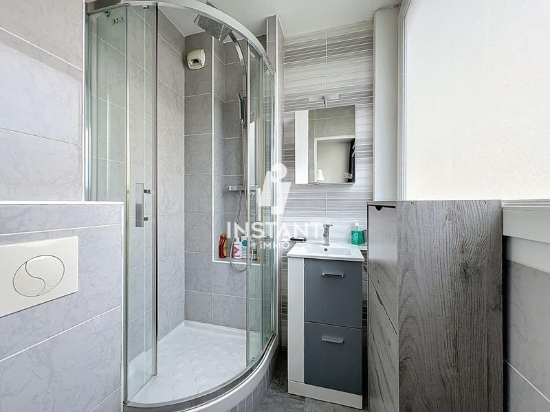 Appartement - 82 m² - 4 pièces