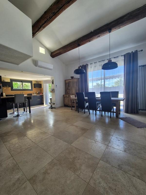 Maison - 105 m² - 4 pièces