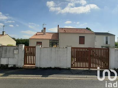 Maison - 107 m² - 6 pièces