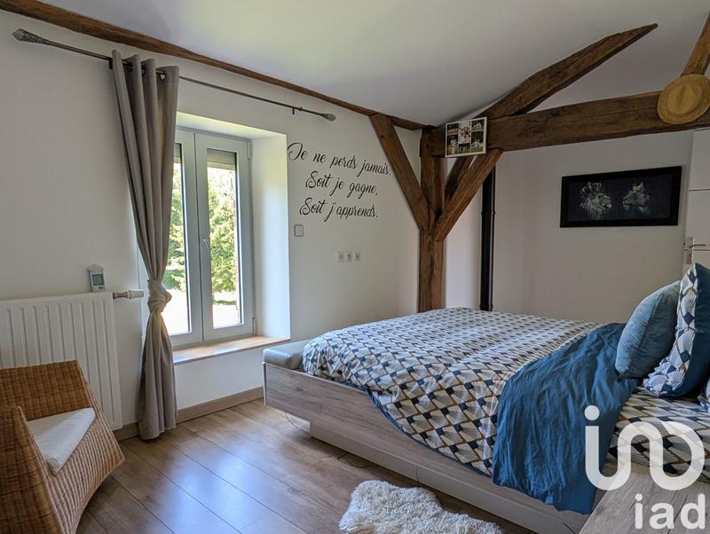 Maison - 240 m² - 8 pièces