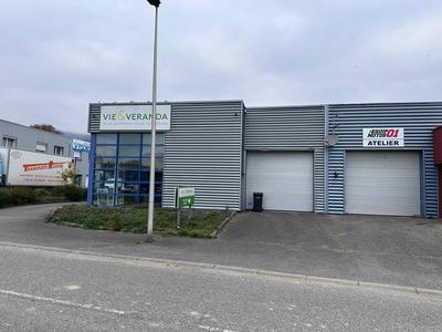 Local commercial - 270 m² - 3 pièces