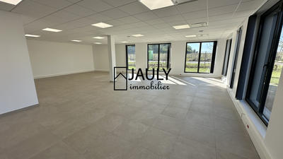 Local commercial - 910 m²