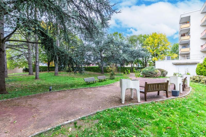 Immeuble - 3 662 m²