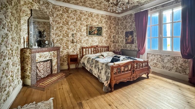 Corps de ferme - 180 m² - 5 pièces