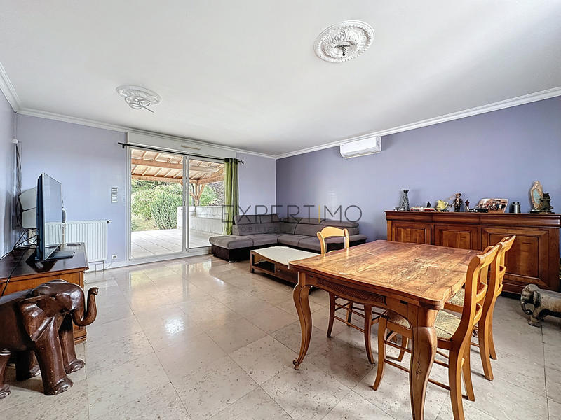 Maison - 295 m² - 7 pièces