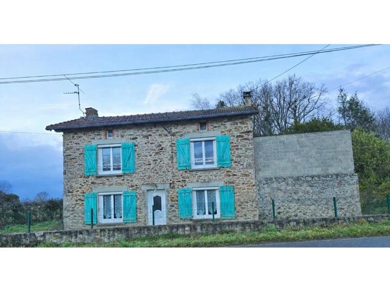 Maison - 80 m² - 4 pièces