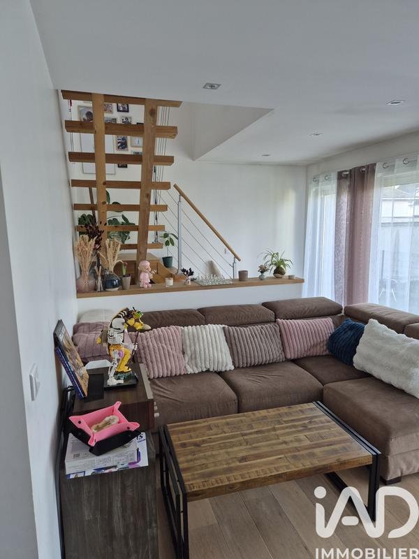 Maison - 101 m² - 5 pièces