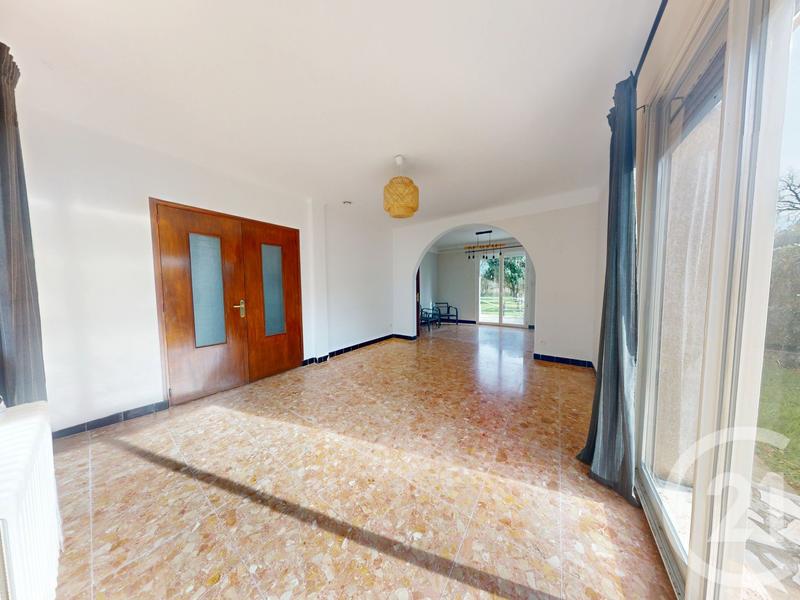 Maison - 152 m² - 5 pièces