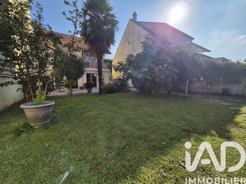 Maison - 126 m² - 5 pièces