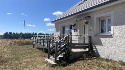 Maison - 140 m² - 7 pièces