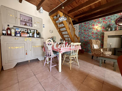 Maison - 140 m² - 6 pièces